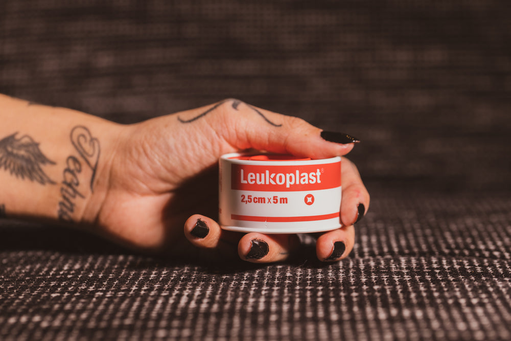 Leukoplast tape